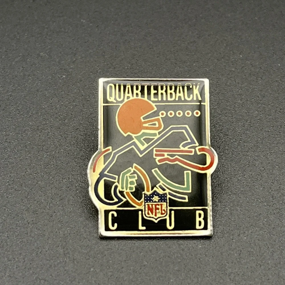 Vintage NFL Football Quarterback‎ Club Lapel Hat Pin